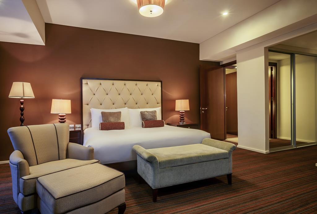 Joy Nostalg Hotel And Suites Manila Managed By The Ascott Limited Pasig City Zewnętrze zdjęcie