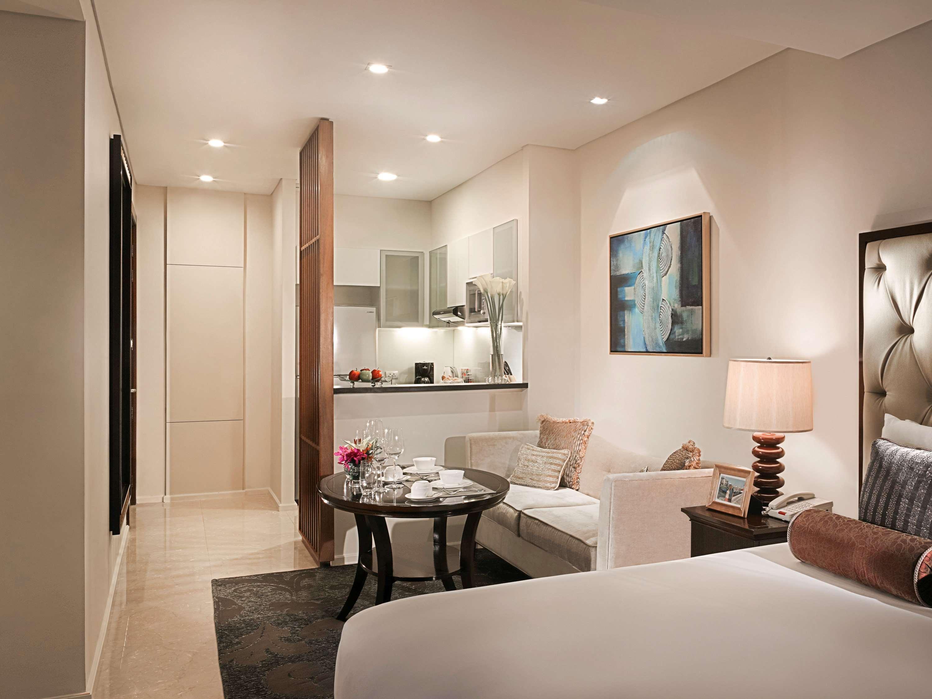 Joy Nostalg Hotel And Suites Manila Managed By The Ascott Limited Pasig City Zewnętrze zdjęcie