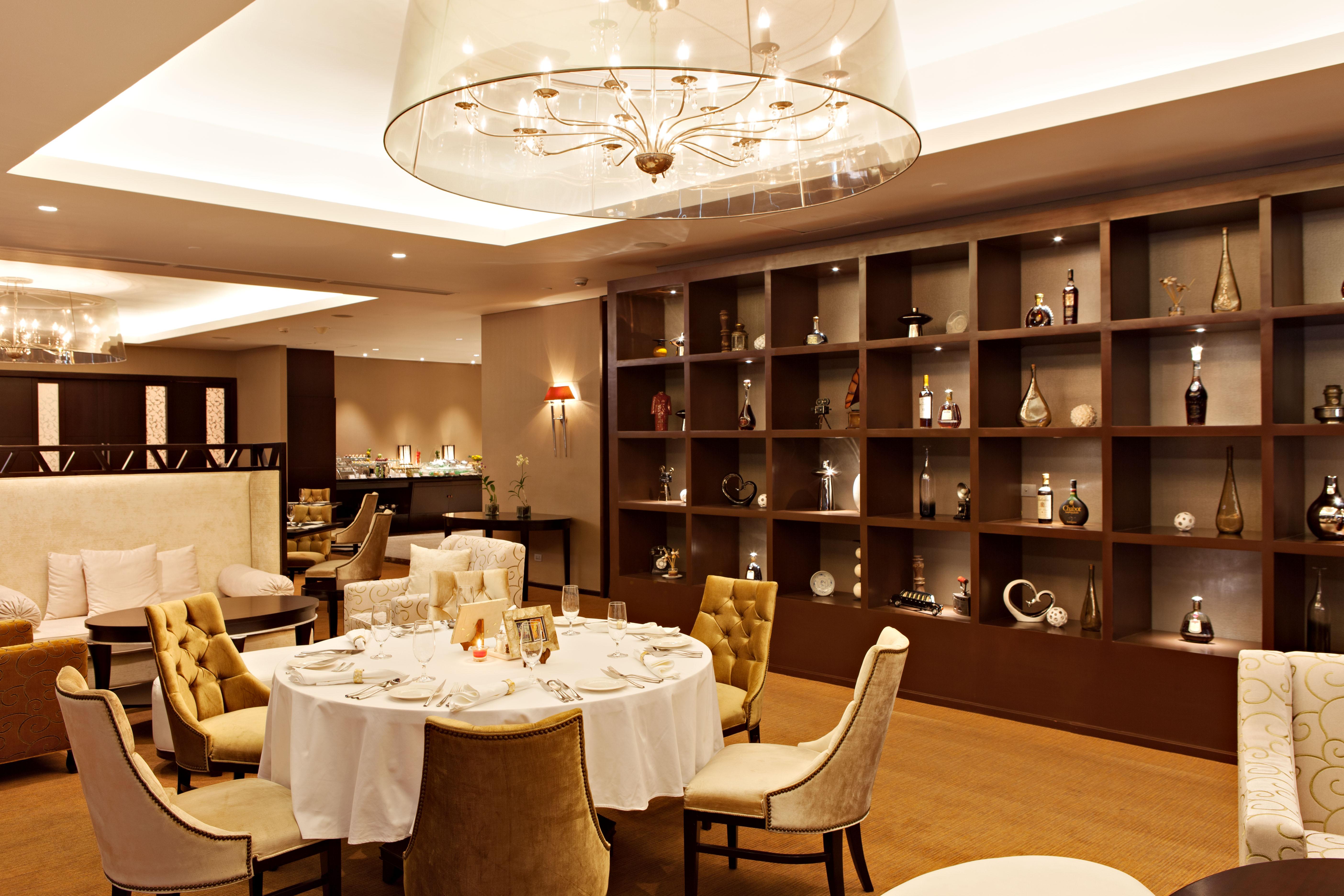 Joy Nostalg Hotel And Suites Manila Managed By The Ascott Limited Pasig City Zewnętrze zdjęcie