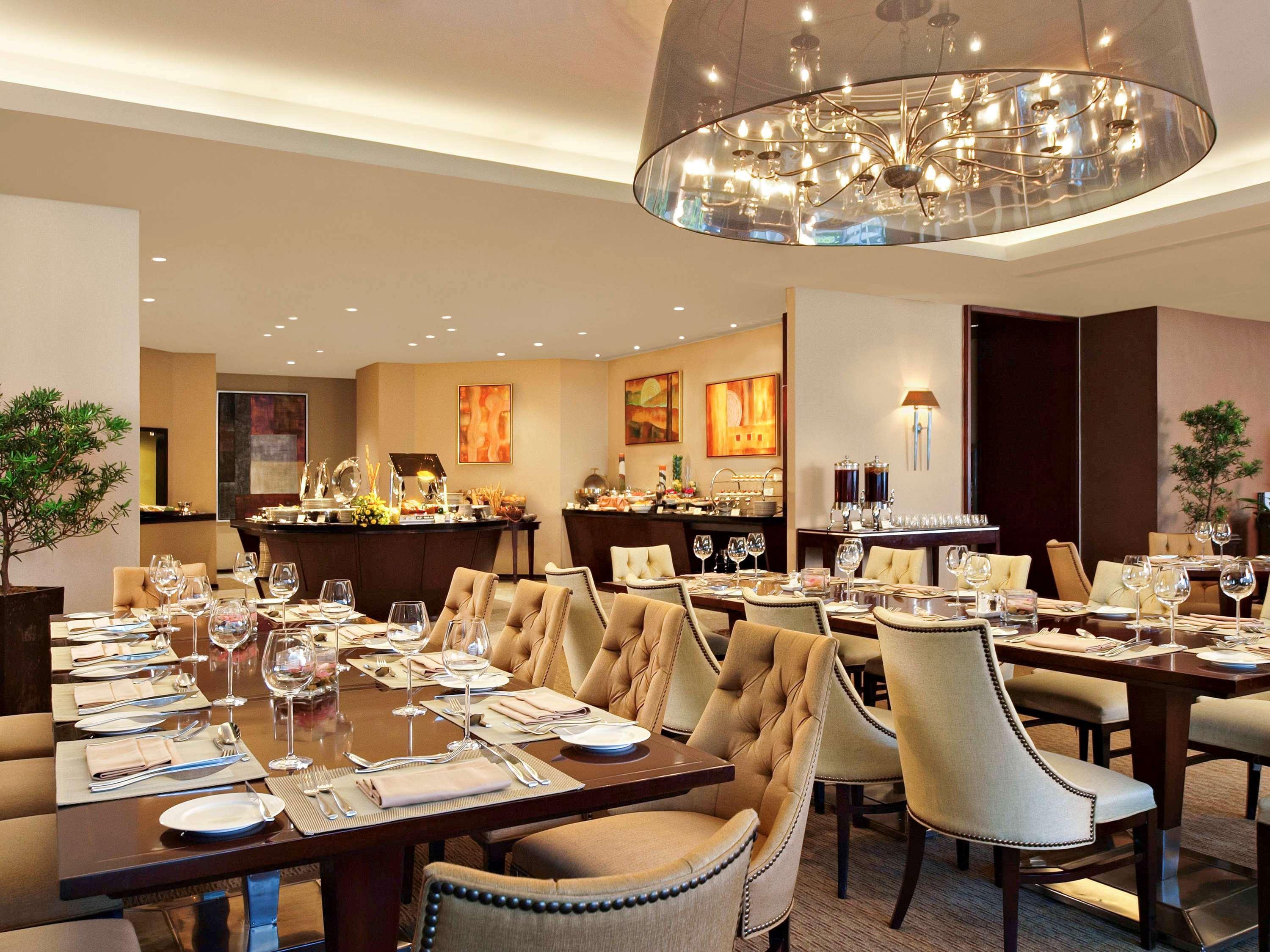 Joy Nostalg Hotel And Suites Manila Managed By The Ascott Limited Pasig City Zewnętrze zdjęcie
