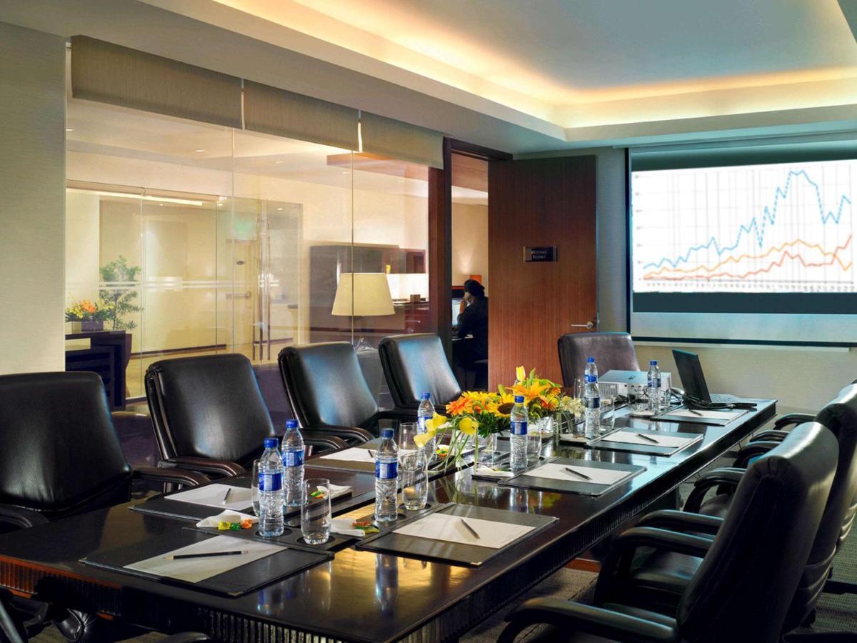 Joy Nostalg Hotel And Suites Manila Managed By The Ascott Limited Pasig City Zewnętrze zdjęcie